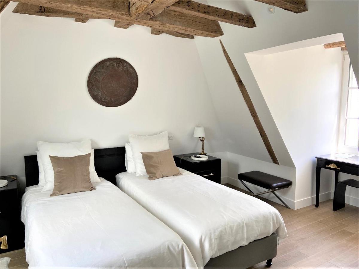 La Grande Carree Bed & Breakfast Saint-Cyr-sur-Loire Room photo